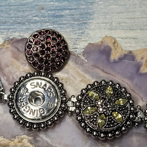 Ginger Snaps Bracelet. - Picture 7 of 7